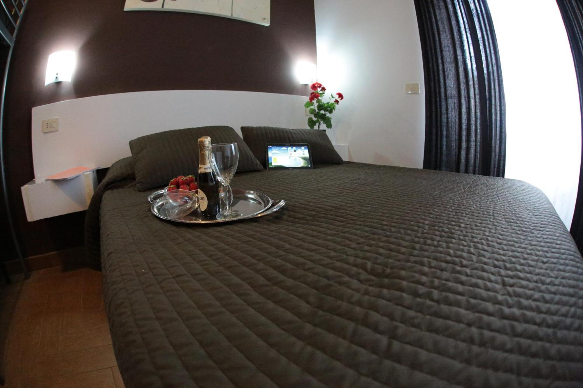 Residence Morena Roma Dış mekan fotoğraf